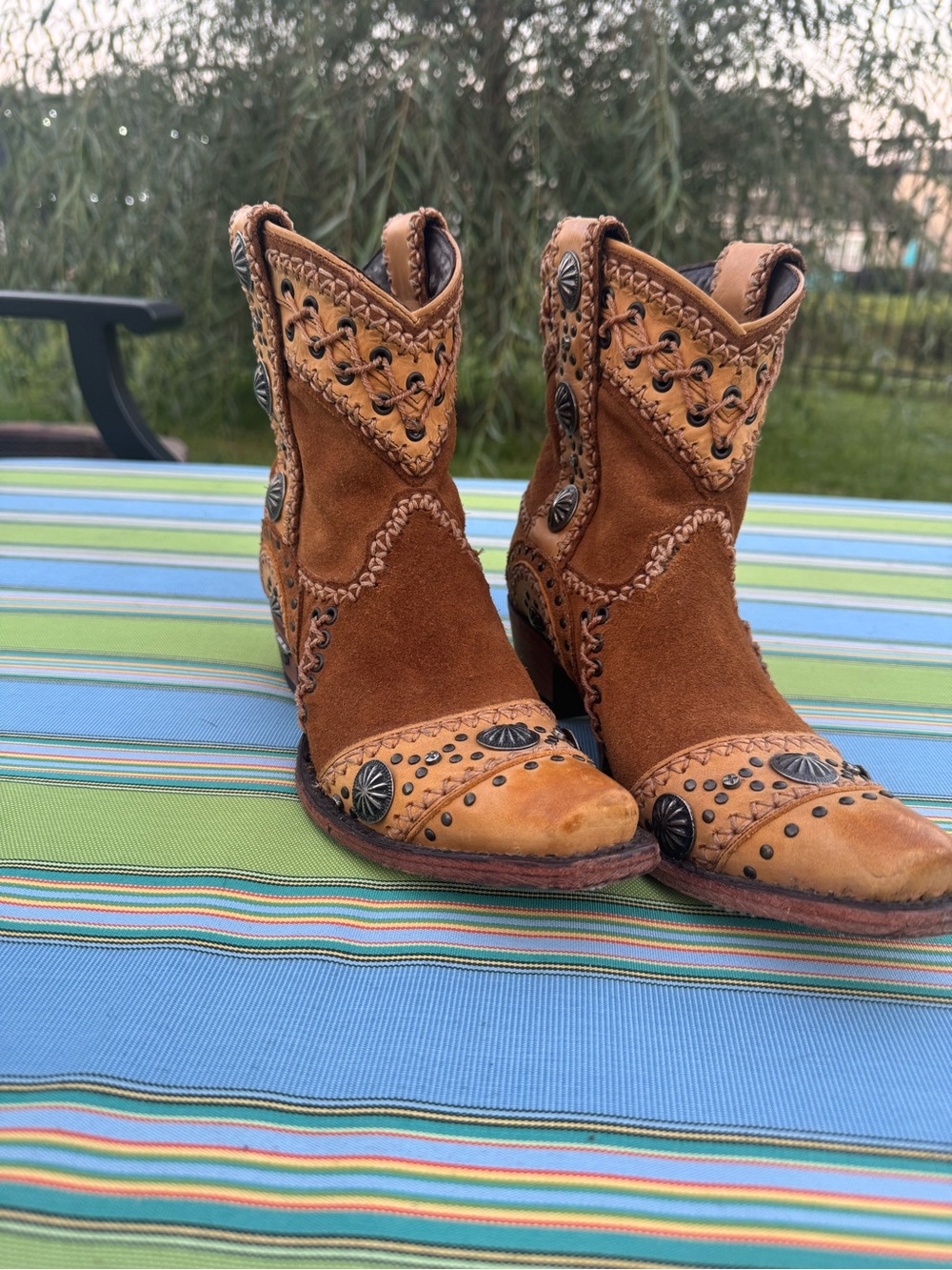 Lane Boots woman’s Wind Walker  Studded brown suede/ leather snip toe size 8